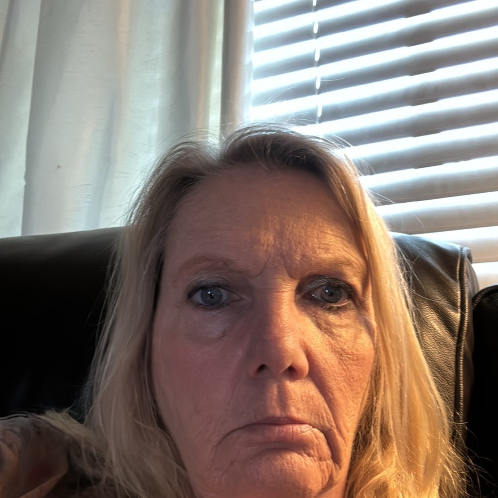 Meet your Posher, Suzan